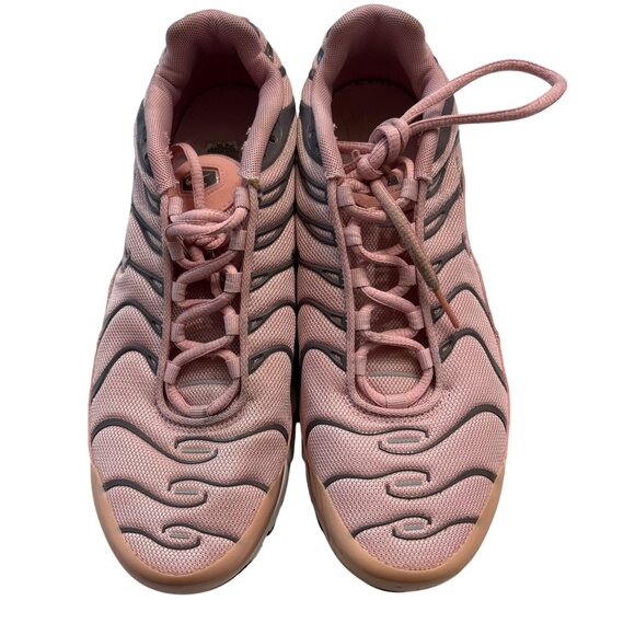 Nike Air Max Plus Tn Pink & Gray Womens Sneakers Size 7Y Lightweight Mesh - Picture 2 of 13